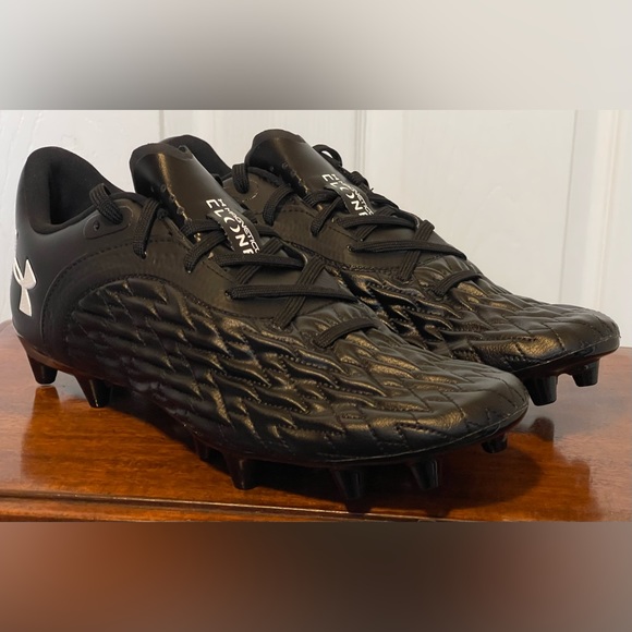 Under Armour Magnetico FG Soccer Cleats Black Sz 7, W Sz